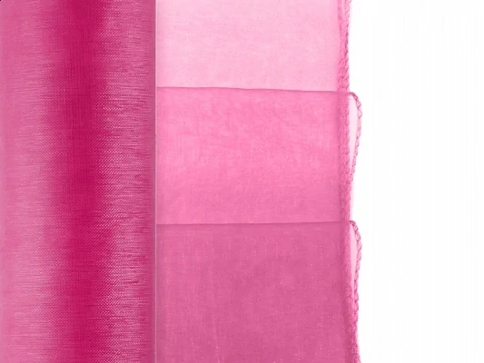 Organza cyklámenová obšitá 38cm