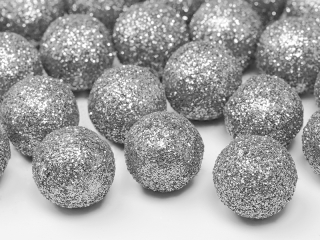Glitrové gule strieborné 2cm 25ks