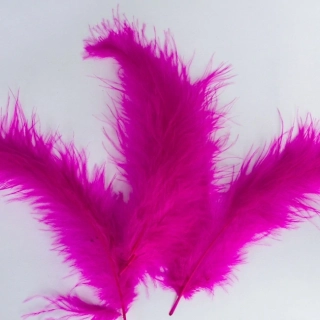 Perie cyklámenové tmavé - fuchsia